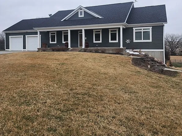 9440 W Rock Creek Rd, Valparaiso, NE 68065