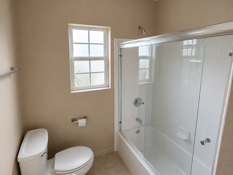 1442 W Valencia Dr — Photo 18