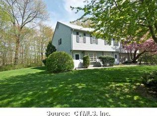 46 Founders Vlg, Clinton, CT 06413