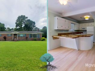 109 Foxwood Ln, Wilmington, NC 28409