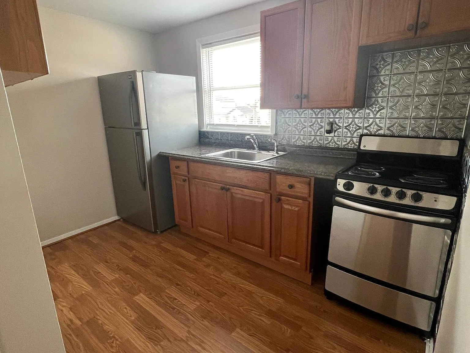 Inlet Dr, Lindenhurst — Photo 4