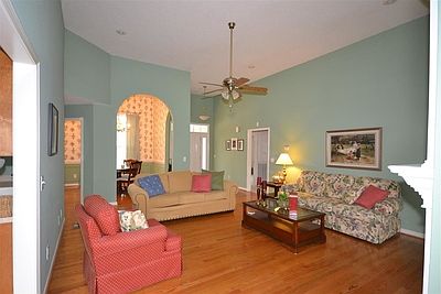 3rd image of 2228 Richmond Hills Dr