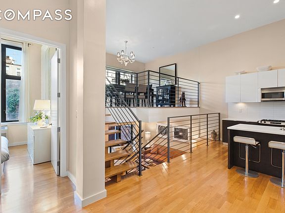3rd image of 727 Prospect Pl #1B