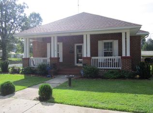 401 Saco Ave, Greenwood, SC 29646