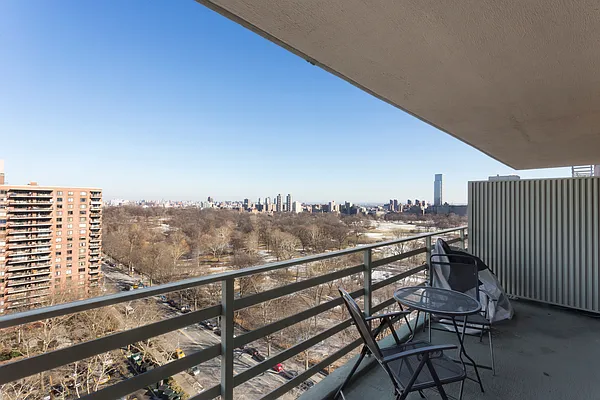 Rented by Douglas Elliman | media 5