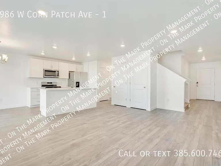 3986 W Corn Patch Ave #1 — Photo 6