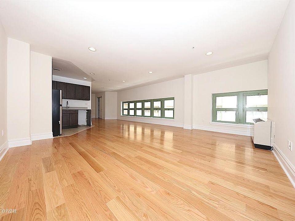 1st image of 1919 24th Ave APT L401