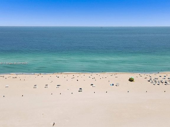 2nd image of 701 Collins Ave APT 4D