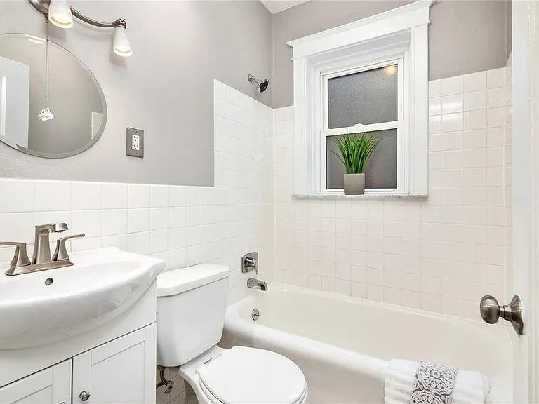 6301 Southwood Ave #3 — Photo 12