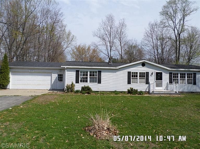 1st image of 2039 N Algonquin Dr
