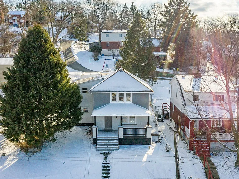3001 Home Ave — Photo 4