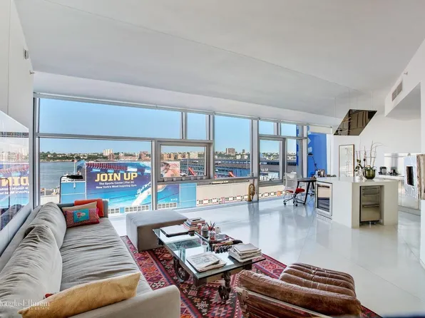 100 11th Ave APT 8A, New York, NY 10011
