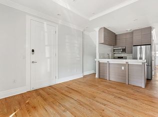 615 E 2nd St #1, Brooklyn, NY 11218