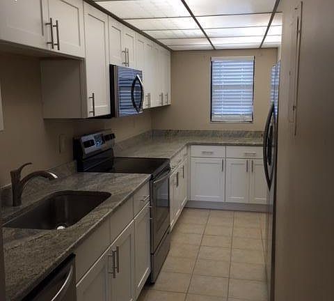 4th image of 500 Palm Springs Blvd APT 507