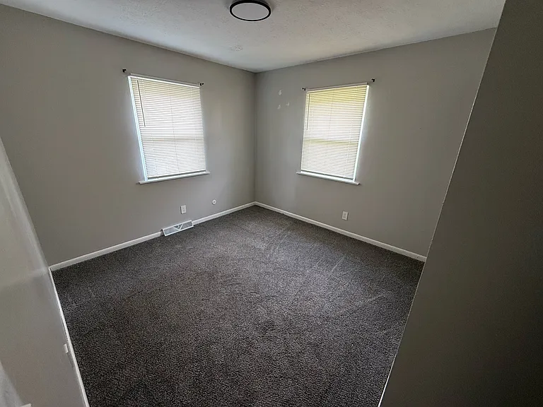 1791 Manchester Rd #1 — Photo 8