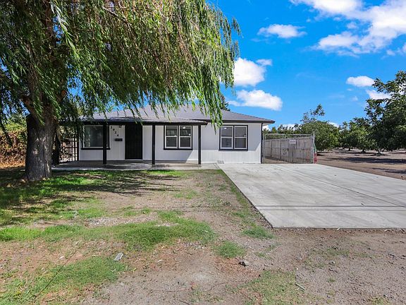 2nd image of 2924 Pock Ln