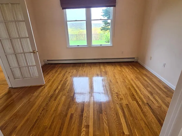54 Wilderness Dr — Photo 4