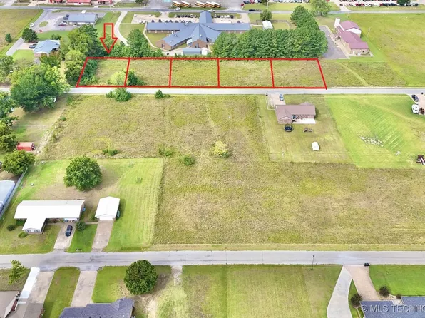 5 NW 6th St, Stigler, OK 74462