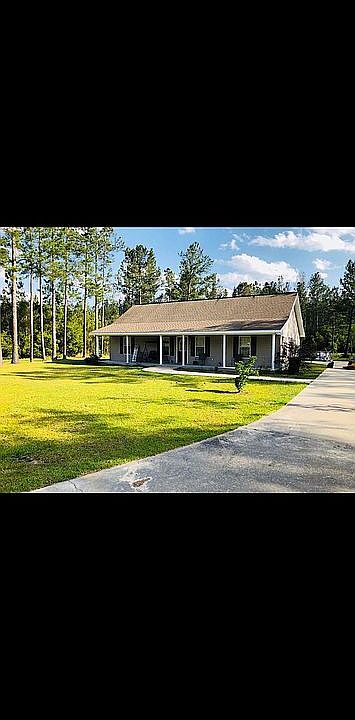 1st image of 104 Heidi Ln