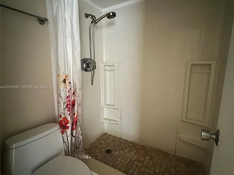 401 Golden Isles Dr #314 — Photo 17