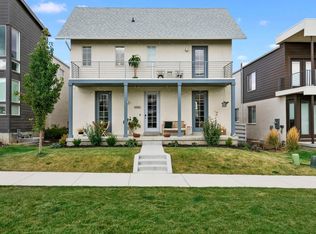 10582 S Sturgeon Dr, South Jordan, UT 84009