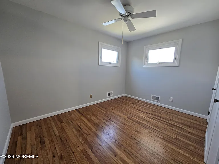 106 E Granada Dr — Photo 17