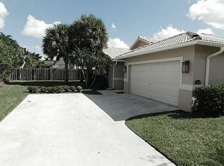 16854 Crestview Ln, Weston, FL 33326