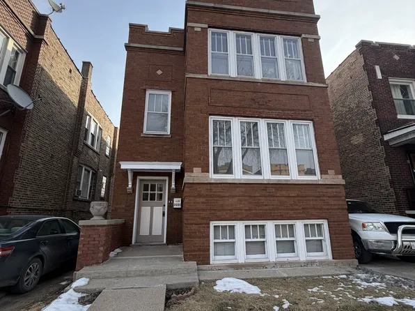 (undisclosed Address), Berwyn, IL 60402