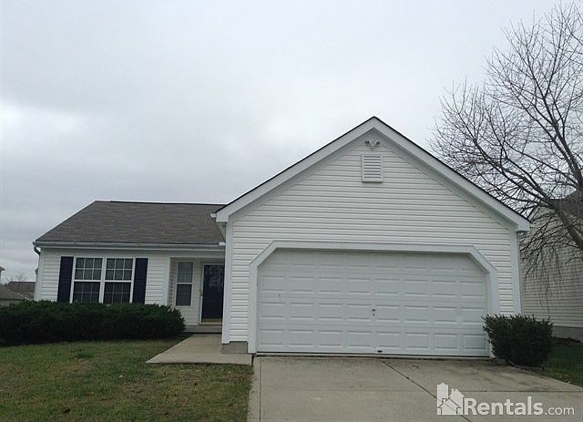1st image of 835 Weeping Willow Ln