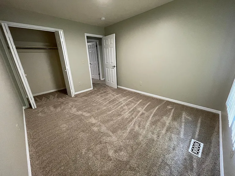 10029 S Countrywood Dr — Photo 18