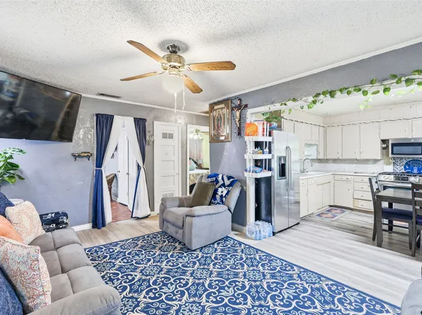 3528 Panola Ave, Fort Worth, TX 76103