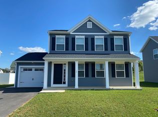 17 W Clarissa Dr, Shippensburg, PA 17257