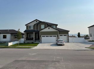 2977 W Willow Dr, Lehi, UT 84043