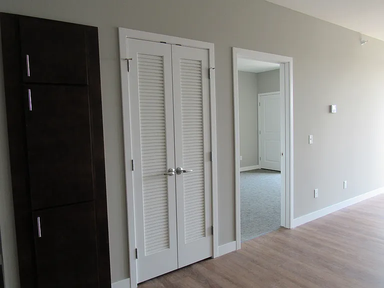 Spacious pantry in the kitchen.