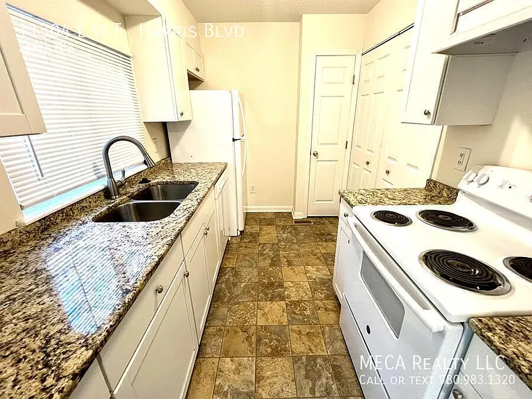 11304 E West T Harris Blvd — Photo 7