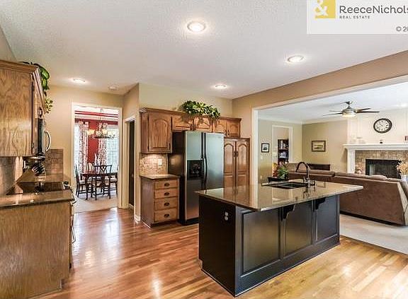 5th image of 9302 W 131st Ct