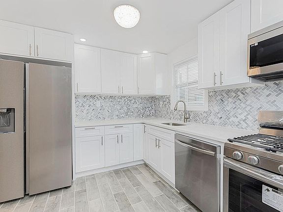 3rd image of 115-100 228th St #2