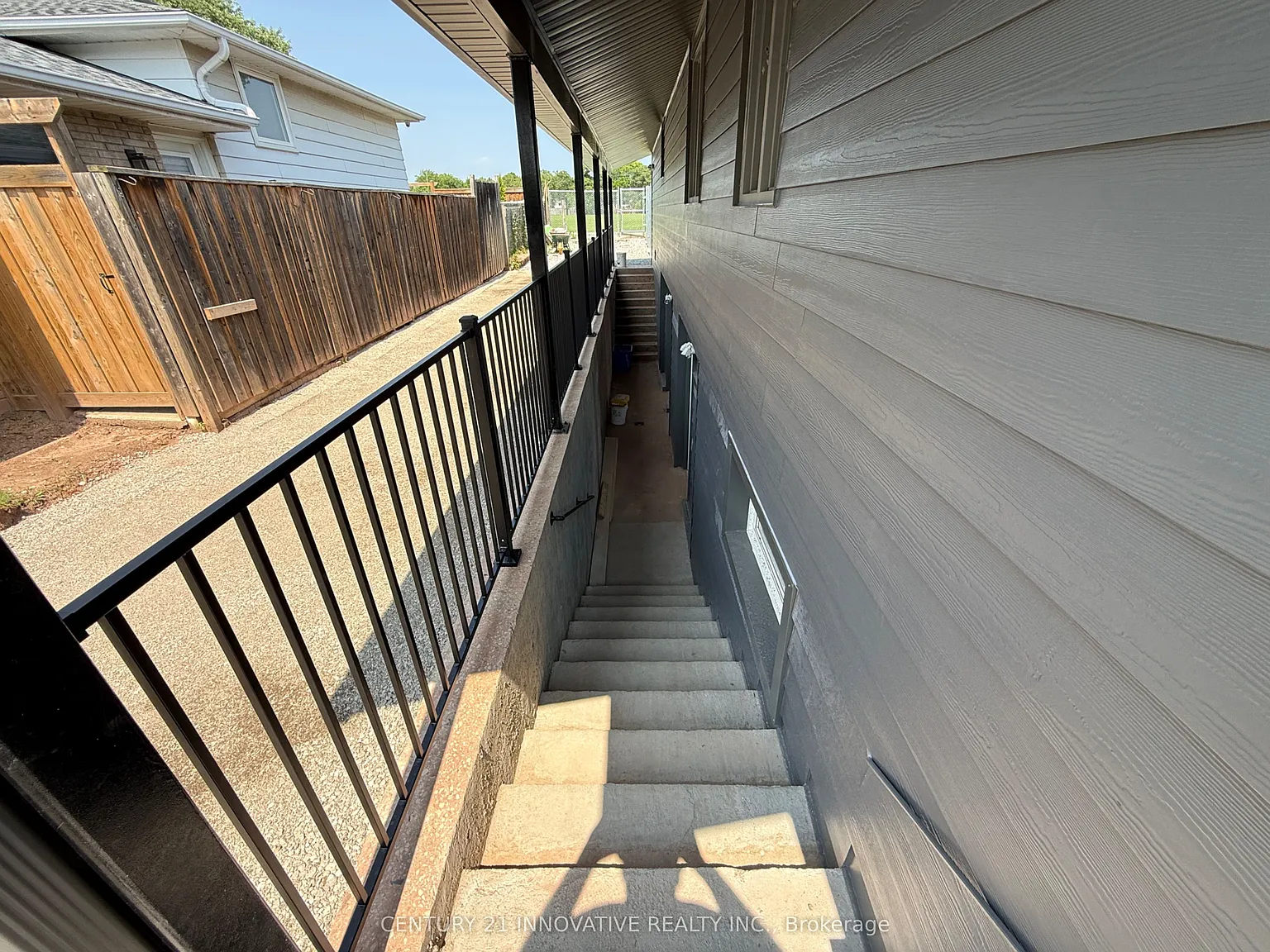 2 bed, $2,100 — Photo 2