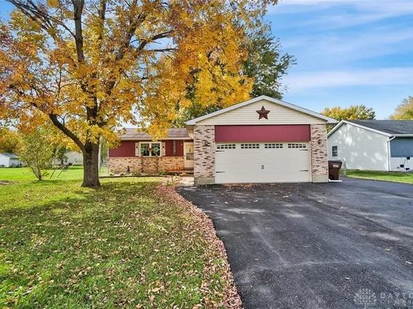 773 Niagara Trl, Jamestown, OH 45335