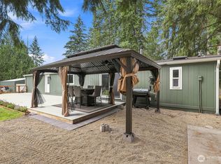 190 E Rasor Place, Belfair, WA 98528