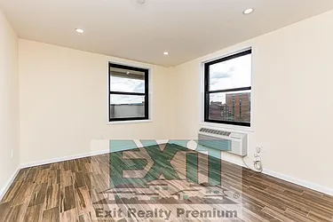 Rented by EXIT Realty Premium