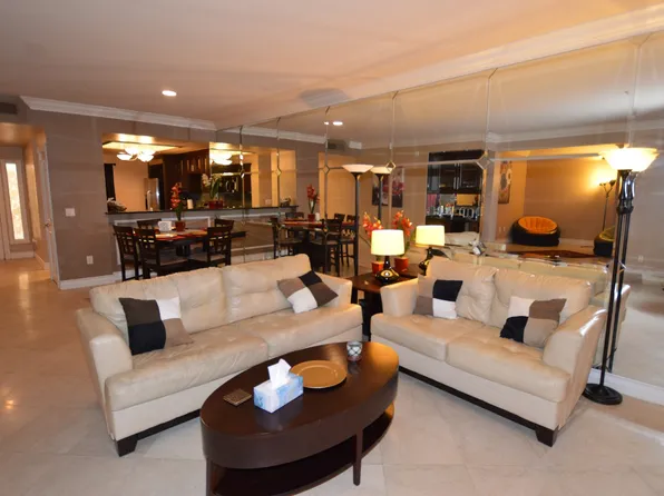 230 E Flamingo Rd, Las Vegas, NV