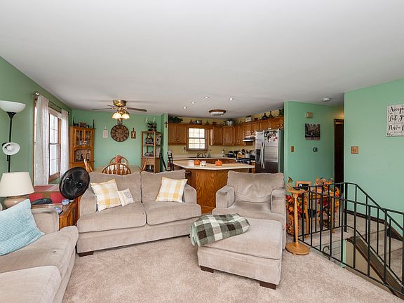 5th image of 20441 S Graceland Ln