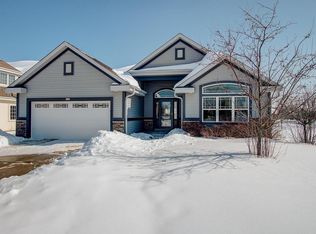 9768 S Rustic Pl, Oak Creek, WI 53154