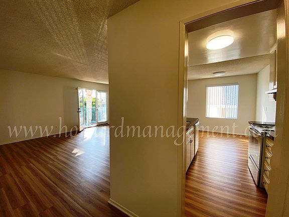 4th image of 1037 5th St APT 6