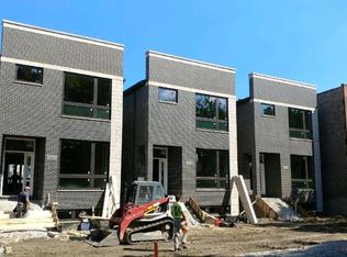 3235 S Lowe Ave, Chicago, IL 60616