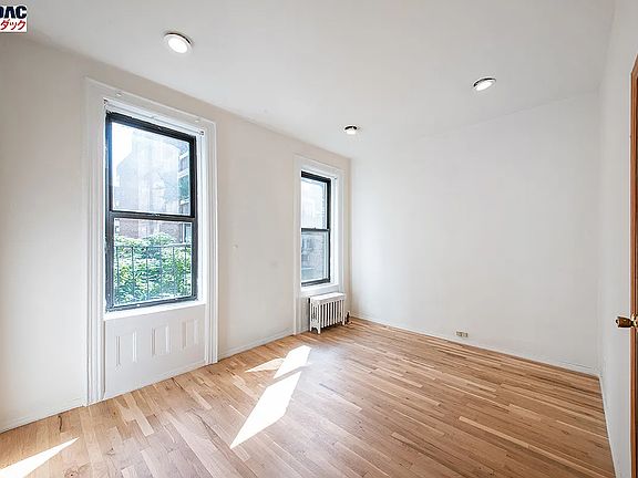 3rd image of 246 E 51st St APT 21