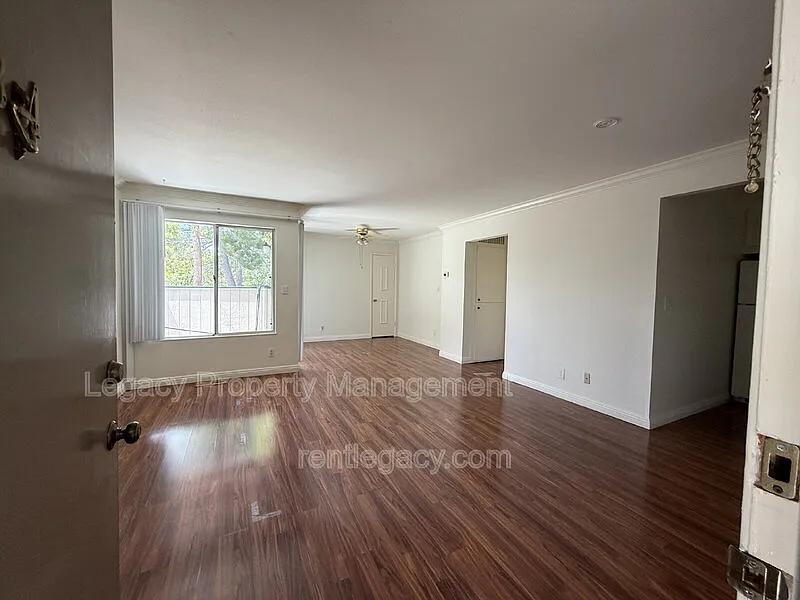Building Photo - 5460 Concord Blvd #B4