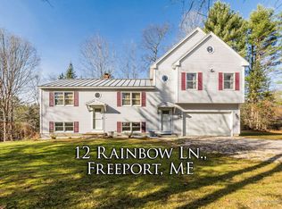 12 Rainbow Ln, Freeport, ME 04032