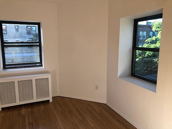 3rd image of 40 Wendt Ave #2